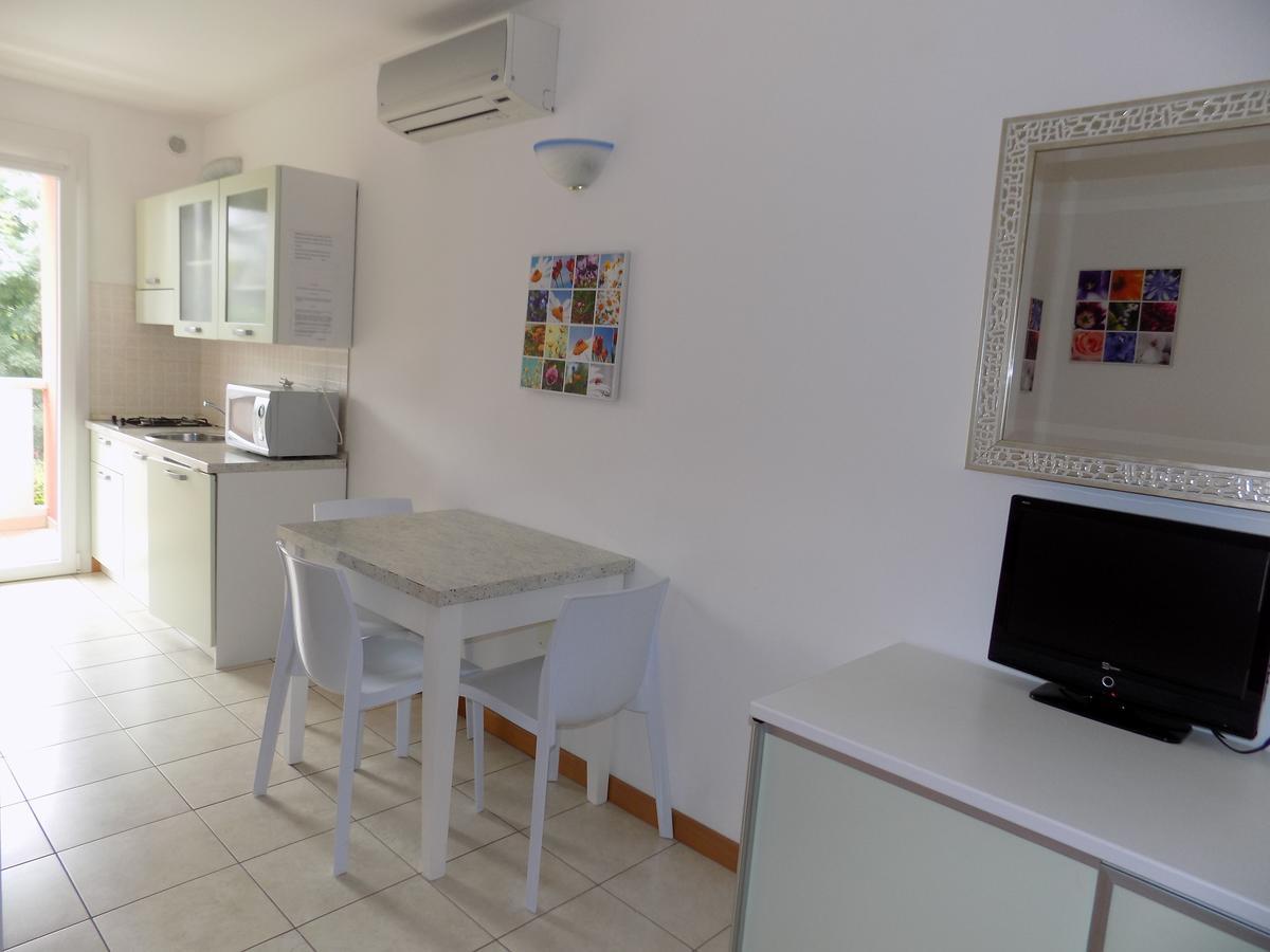 Hotel Residence Sole Fontanafredda Екстер'єр фото