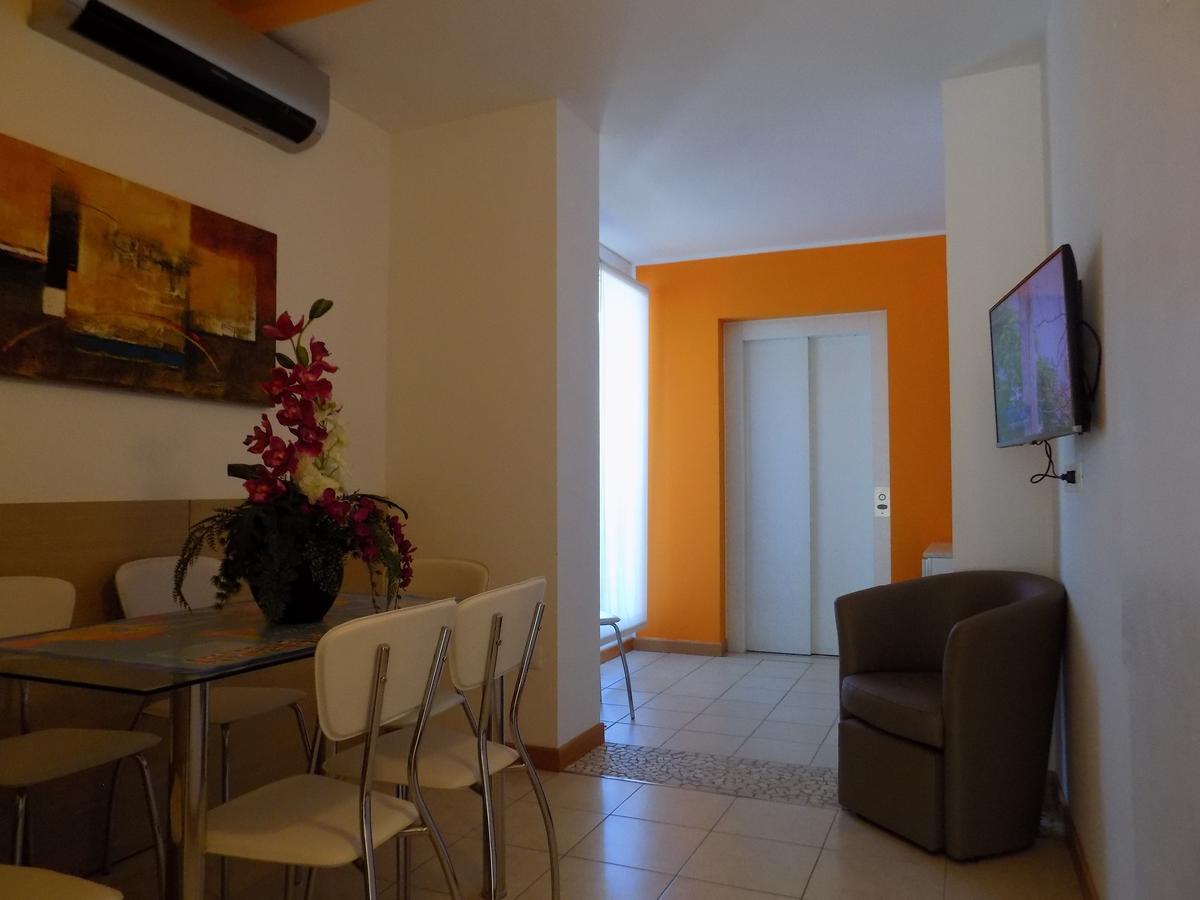 Hotel Residence Sole Fontanafredda Екстер'єр фото