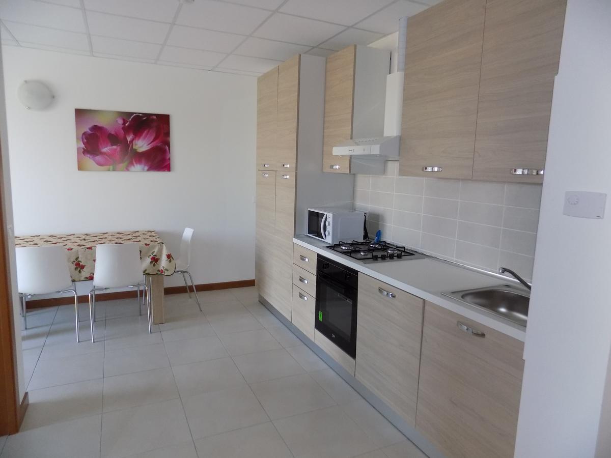 Hotel Residence Sole Fontanafredda Екстер'єр фото