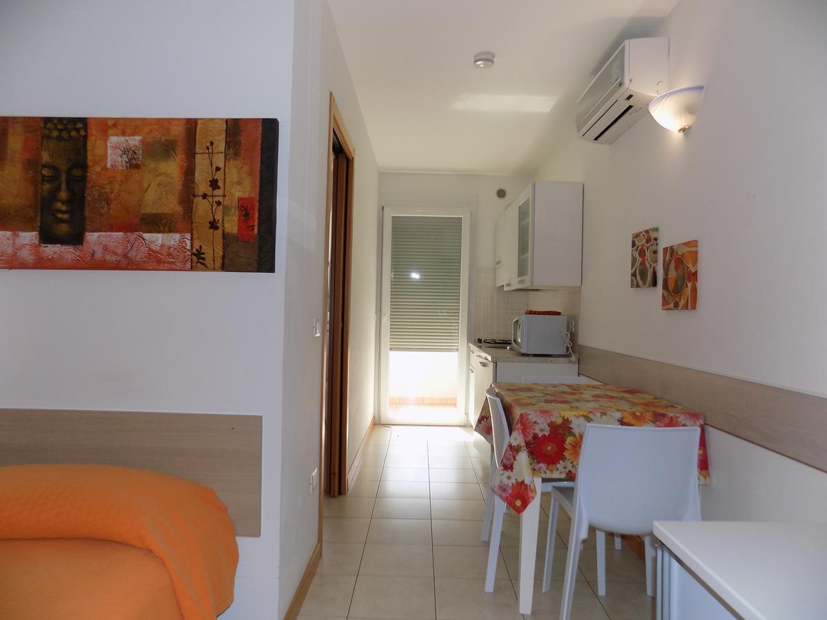 Hotel Residence Sole Fontanafredda Екстер'єр фото
